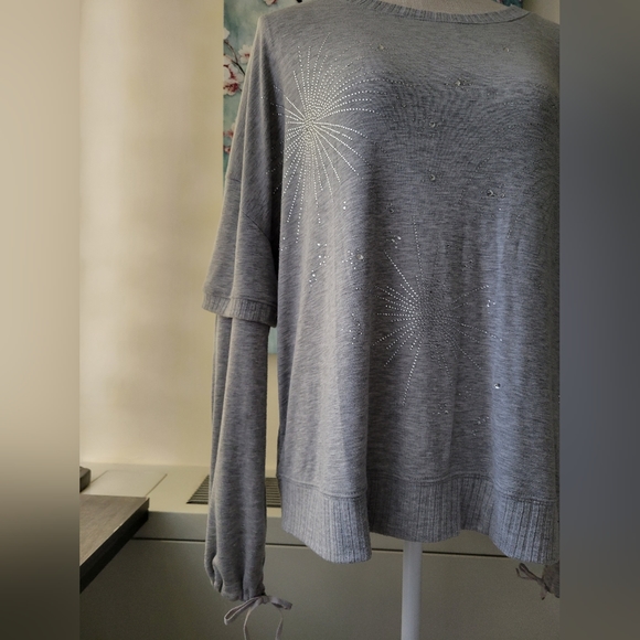 Gray and Sparkly Silver Top - Picture 7 of 10